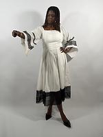 Robe - Photo 2