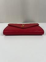 Sac bandoulière Saint Laurent Cassandre en cuir grainé rouge - Photo 5