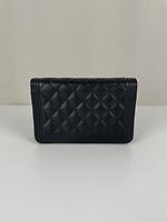 Sac Chanel Boy WOC en cuir noir - Photo 5