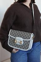 Sac bandoulière Horsebit Gucci blanc et marron - Photo 3