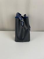 Sac Louis Vuitton Néo Noé en cuir épi noir - Photo 7