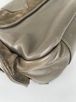 Sac à main Dior Rebelle cuir vert foncé / kaki - Photo 8