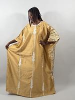 Robe  - Photo 1