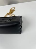 Sac bandoulière pochette Céline chaîne Triomphe cuir noir - Photo 10