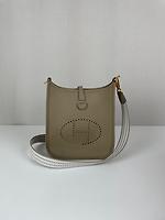 Sac Hermès Mini Evelyne TPM 16 en cuir beige marfa - Photo 1
