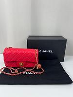 Sac bandoulière Chanel Mini Timeless en cuir rose - Photo 3