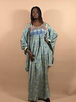 Robe - Photo 2
