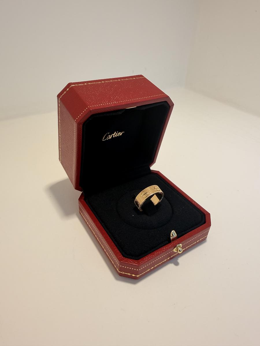 Bague Cartier Love Unlimited