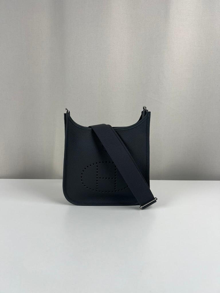 Sac bandoulière Hermès Evelyne 23 en cuir Gris Misty