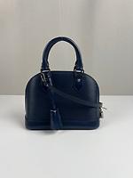 Sac Alma BB en cuir épi bleu Louis Vuitton - Photo 1