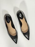 Black escarpins - Photo 2