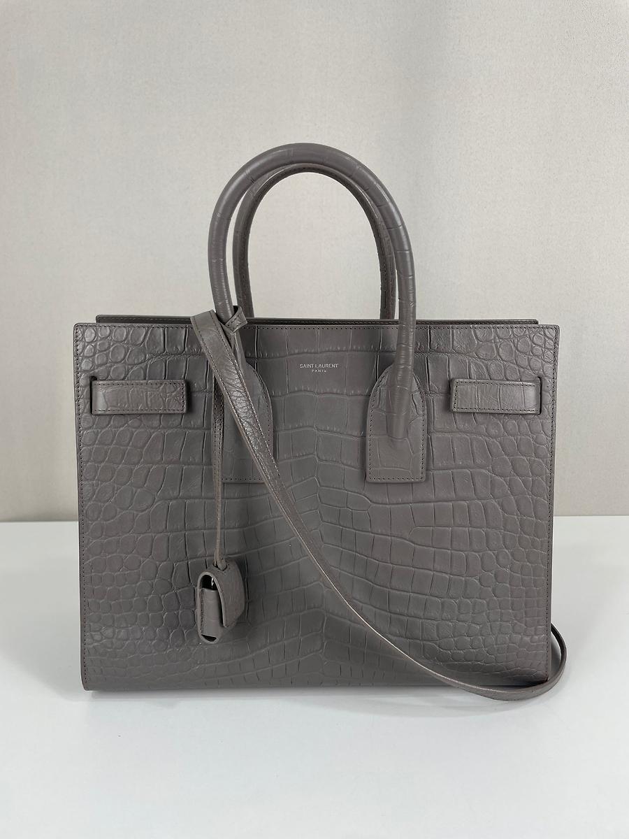 Sac de Jour small en cuir embossé gris Saint Laurent