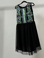 Robe - Photo 1