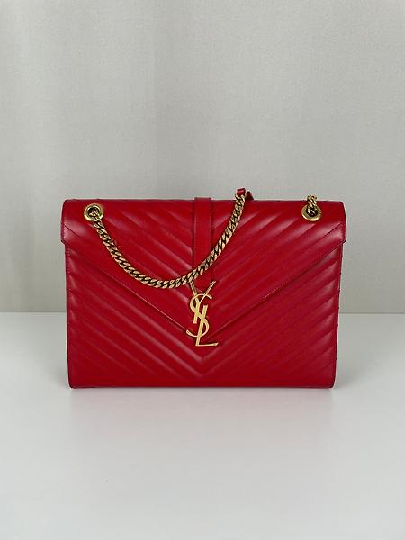 Saint Laurent sac Enveloppe en cuir rouge