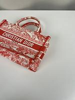 Mini sac Dior Book Tote en tissu rose orange motif Toile de Jouy - Photo 10