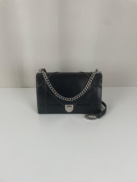 Sac bandoulière Dior Diorama en cuir noir