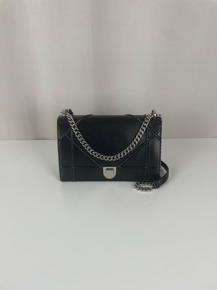 Sac bandoulière Dior Diorama en cuir noir