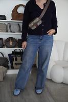 Sac ceinture Gucci en toile GG - Photo 3
