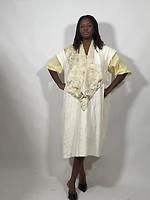 Robe - Photo 2