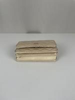 Chanel WOC beige jaune irisé - Photo 7