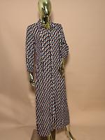 Robe - Photo 1