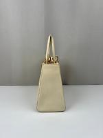 Sac Lady Dior taille medium cuir verni beige vintage - Photo 5