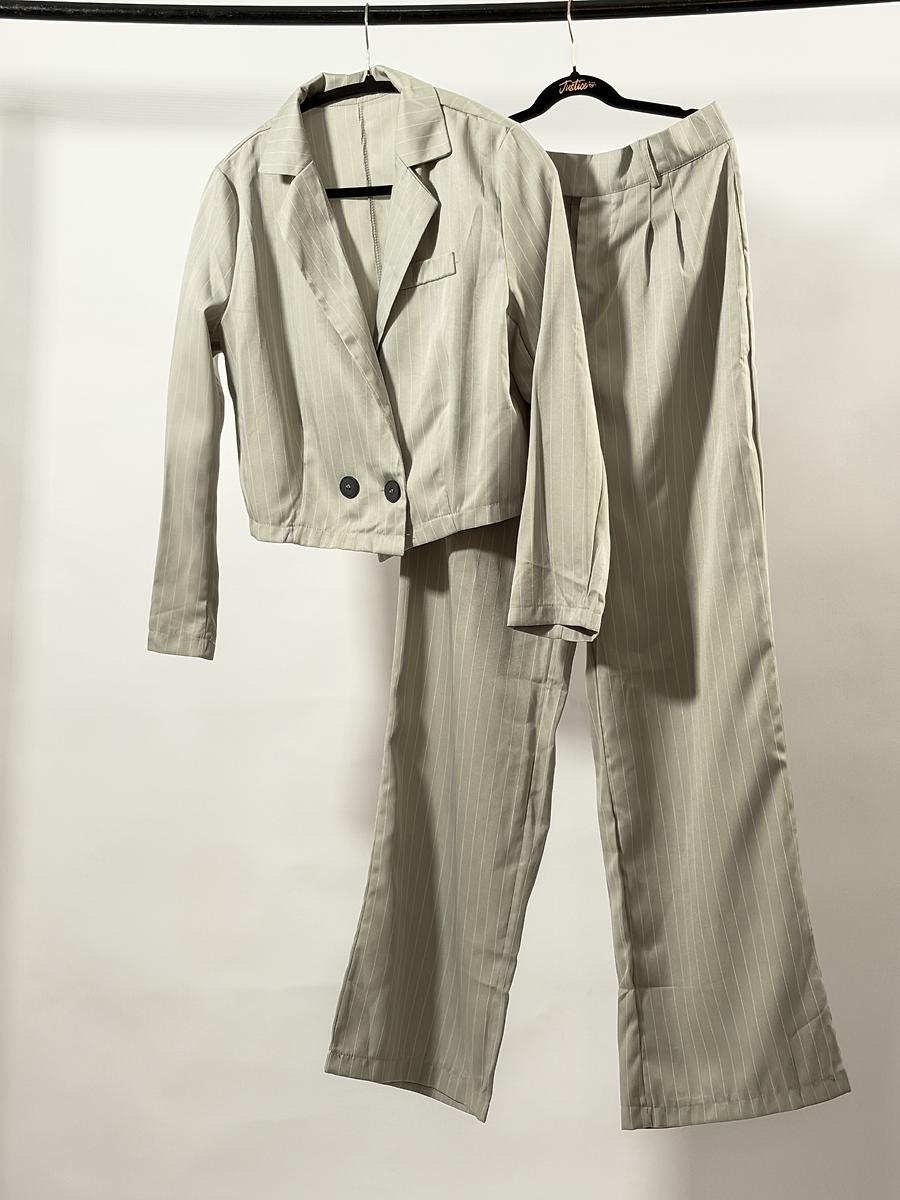 Ensemble tailleur