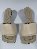 Heeled mules - Photo 1