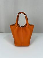Sac Hermès Picotin Lock 18 en cuir taurillon Clémence orange - Photo 4