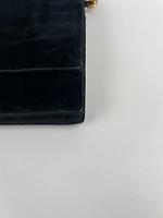Chanel Petit Modèle Vintage en velours noir - Photo 7