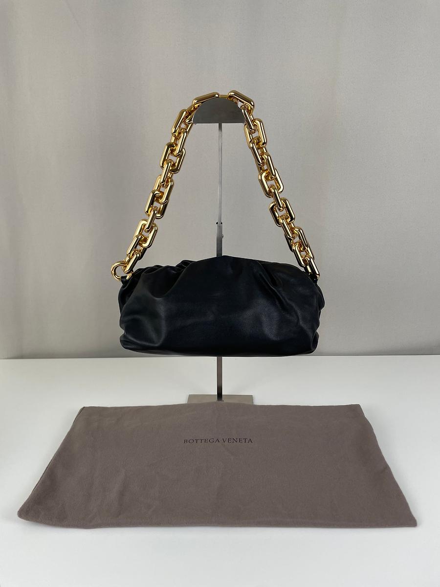 Sac porté épaule Bottega Veneta chaîne cuir noir