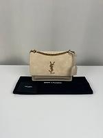 Sac bandoulière Saint Laurent Sunset medium en daim et cuir beige - Photo 4