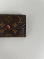 Portefeuille Louis Vuitton Rosalie monogram rose fuschia - Photo 7