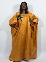 Robe - Photo 1