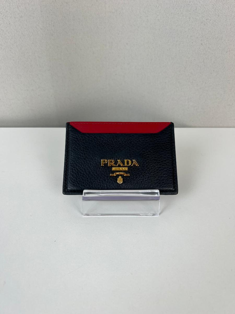 Porte-cartes Prada en cuir noir et rouge