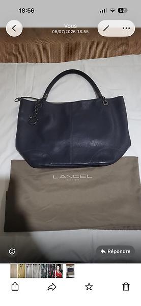 Sac Lancel bleu très bon état