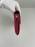 Portefeuille long Louis Vuitton en cuir verni rose - Photo 4