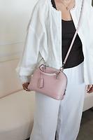 Sac Alma BB en cuir Épi rose clair - Photo 3