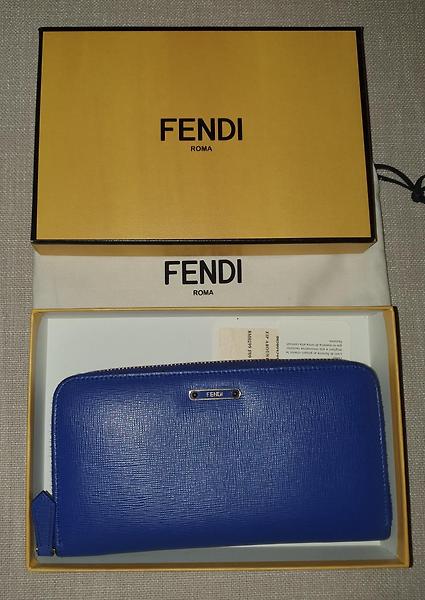 Portefeuille Fendi bleu très bon état