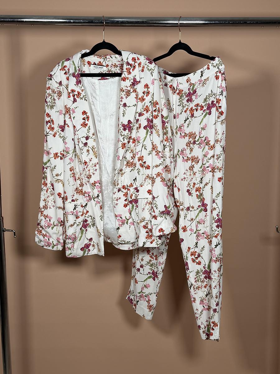 Ensemble tailleur 
