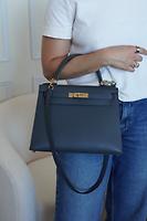 Hermès Kelly 28 Epsom seller Gris misty - Photo 3