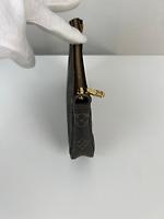Sac pochette accessoire monogram Louis Vuitton - Photo 6