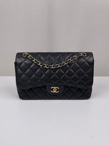 Chanel timeless Jumbo cuir grainé caviar noir