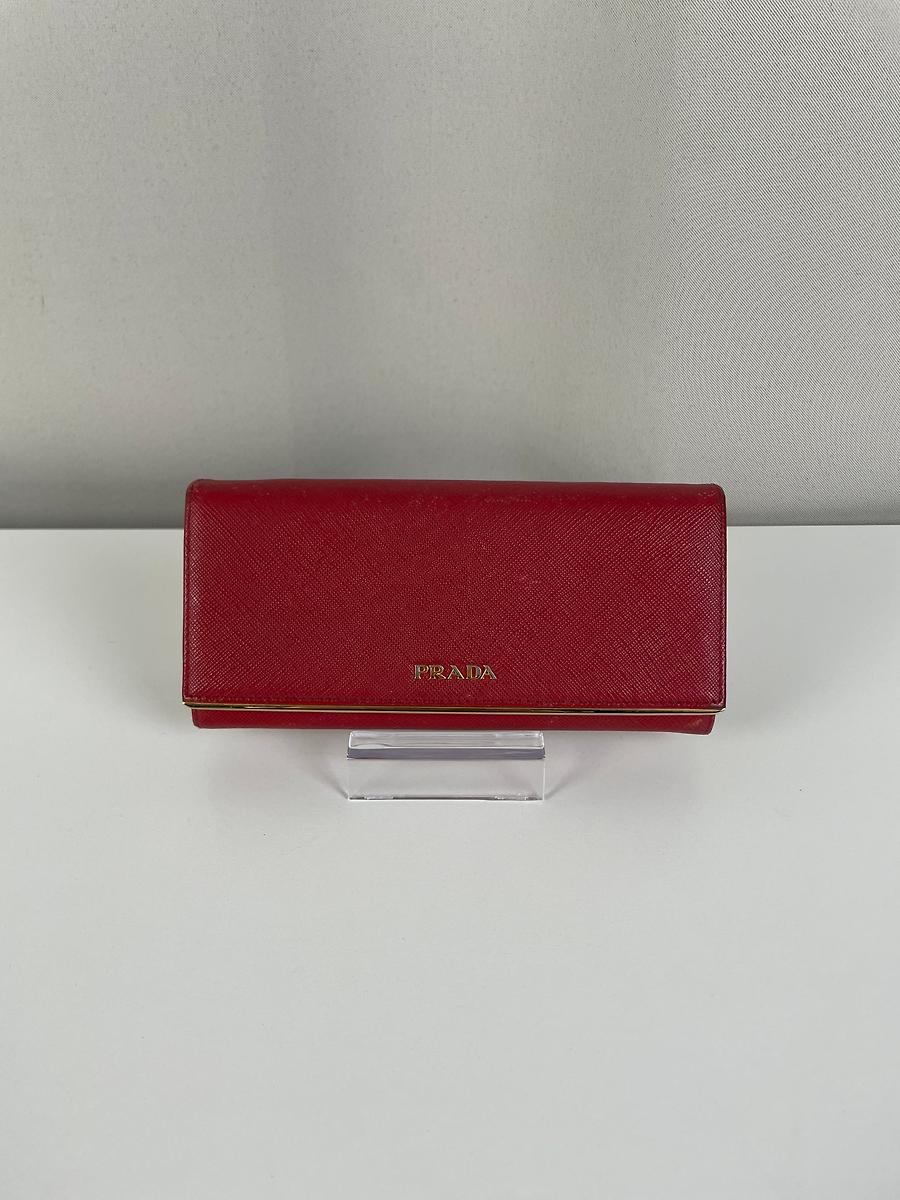 Portefeuille long Prada en cuir saffiano rouge