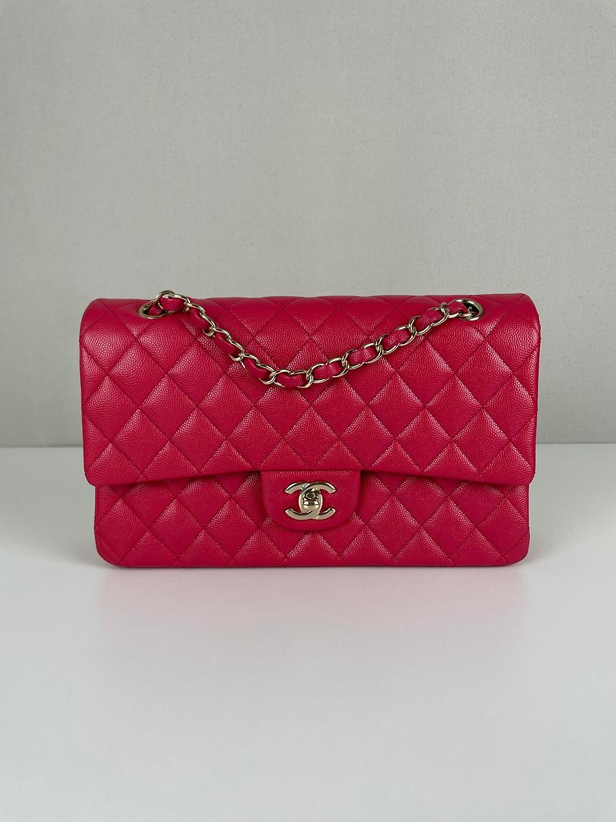 Chanel Timeless medium 25 cuir caviar grainé rose