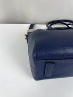 Sac à main Givenchy Antigona cuir bleu nuit - Photo 9