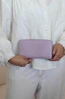 Portefeuille zippé long Bottega Veneta cuir mauve - Photo 2