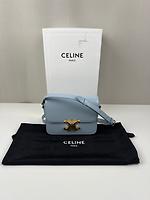 Sac bandoulière Céline Triomphe Teen cuir bleu ciel - Photo 3