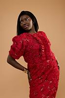 Red sequined dress - Photo 2