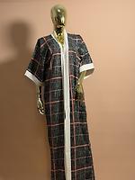 Robe - Photo 1